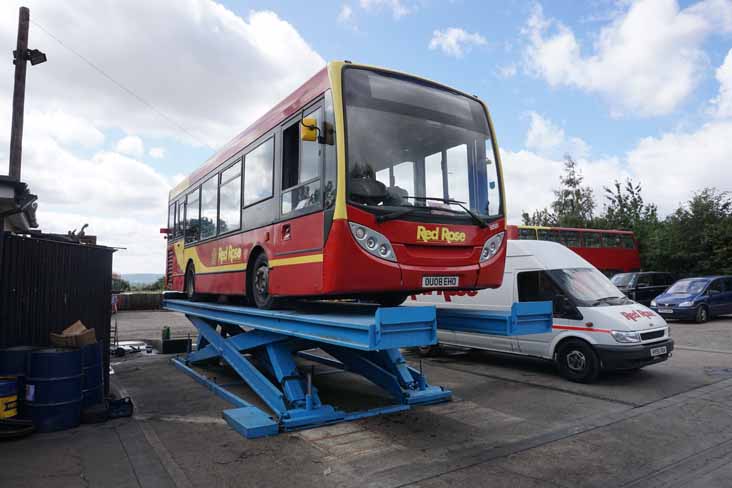 Red Rose Alexander Dennis Enviro200 OU08EHO